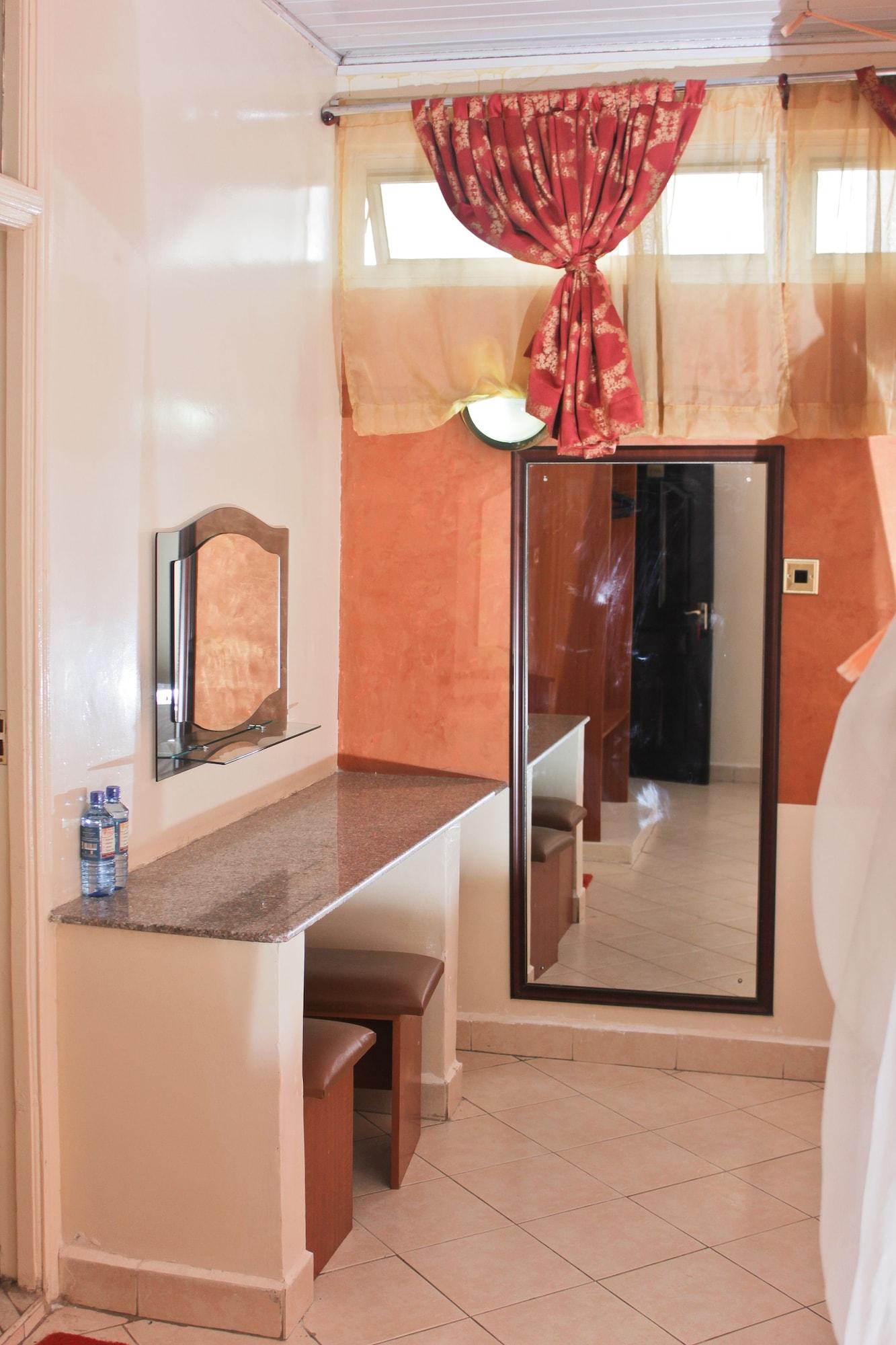 Pearl Palace Hotel Nairobi Dış mekan fotoğraf